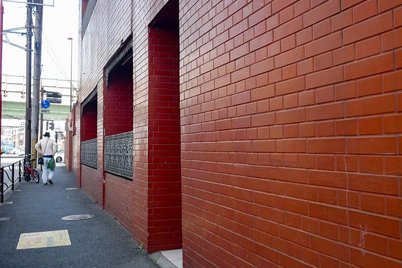 川崎堀之内ソープランド 金瓶梅の赤い壁